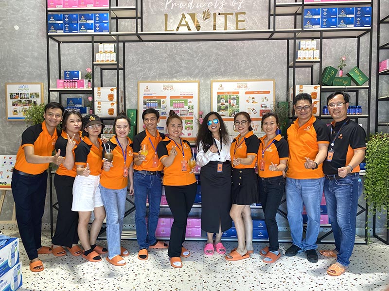 Đội ngũ chăm sóc khách hàng tại Hector Shop