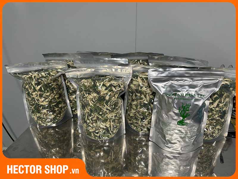 Nên yêu cầu được xem kỹ bao bì trước khi mua