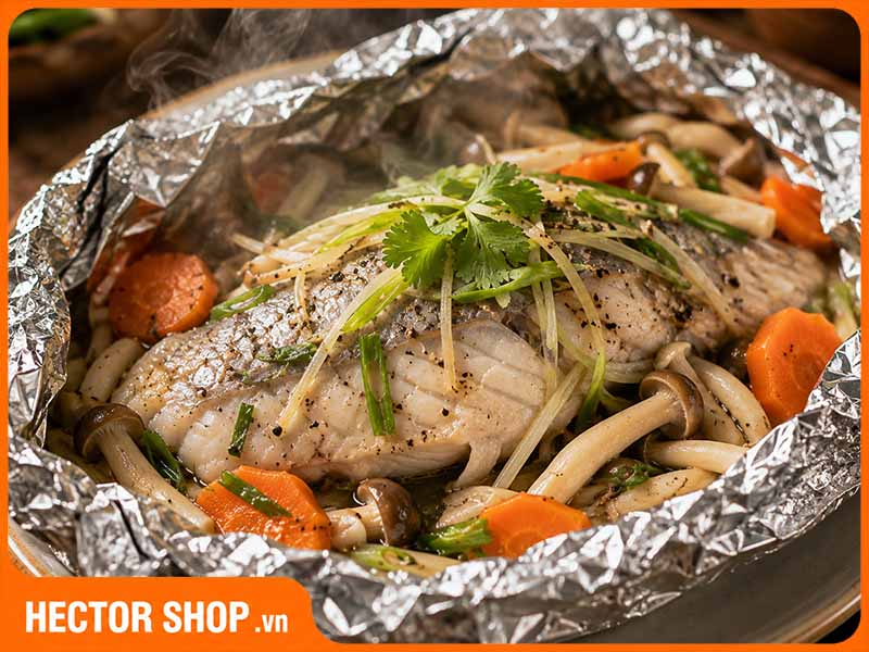 Cá hấp mềm cung cấp nhiều protein và dưỡng chất cho người già