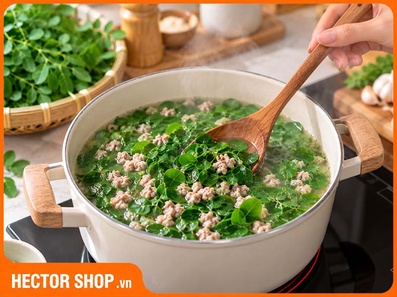 Canh rau chùm ngây - Món ăn giàu dinh dưỡng