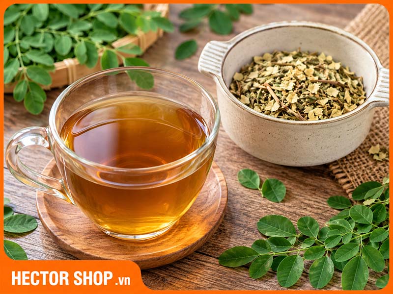 Thân lá chùm ngây băm nhỏ sấy khô dùng pha trà