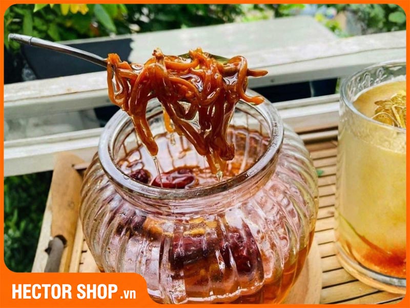 Ai Nên Thận Trọng Khi Dùng Nấm Đông Trùng Hạ Thảo Ngâm Mật Ong?
